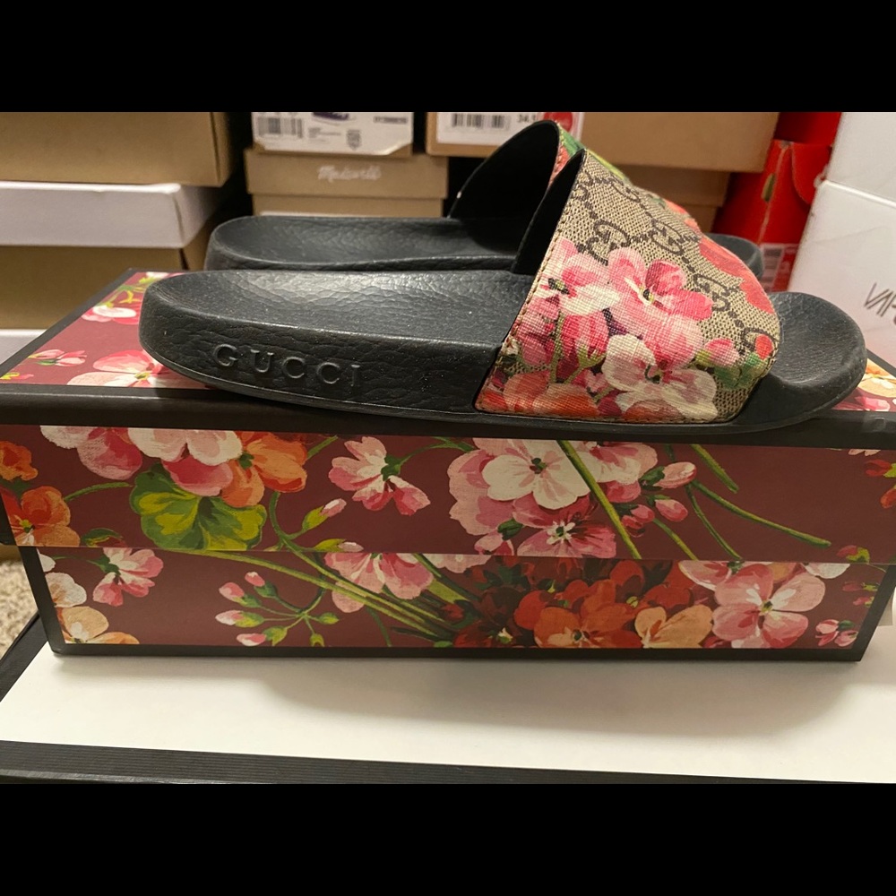 Gucci Floral Bloom Pool Slides